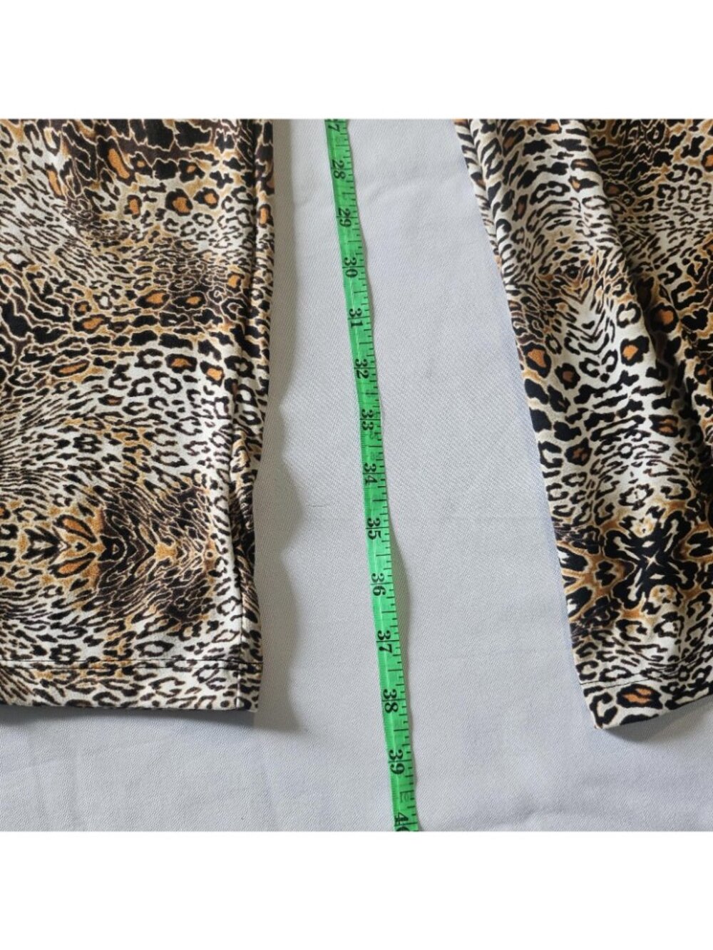 Robert Louis Bold Animal Print Wide Leg Pants Womens M Leopard Cheetah Palazzo - Picture 5 of 10